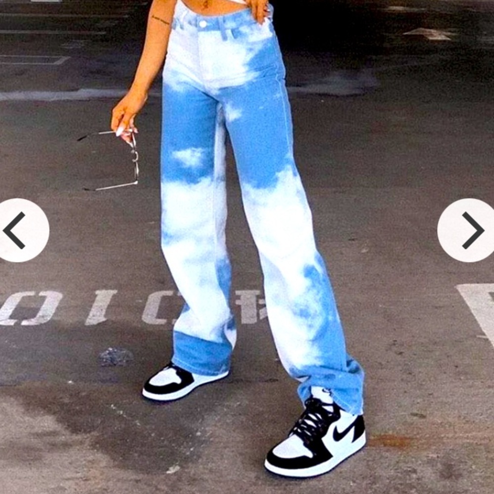 Empty soda pants